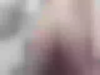 Live sex webcam photo for HilaryMoon #251749148