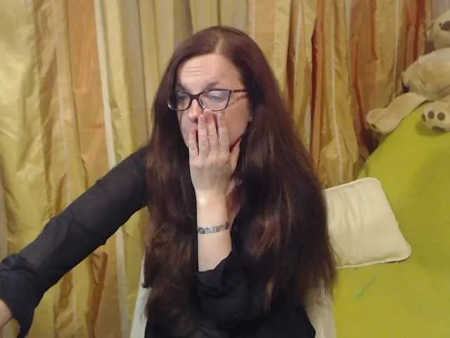 Live sex webcam photo for HelenBerg #246699035