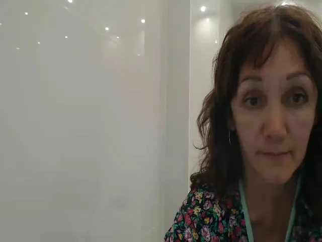 Live sex webcam photo for Lindana4 #252327664