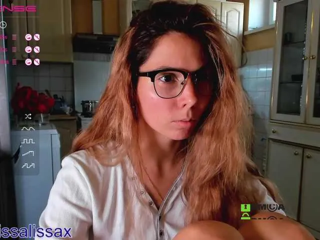 Live sex webcam photo for sexiests #241985306