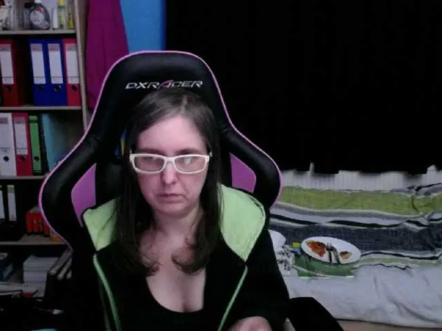 Live sex webcam photo for NickyCanyon #241132323