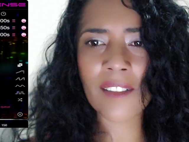 Live sex webcam photo for keiralove45 #241311930