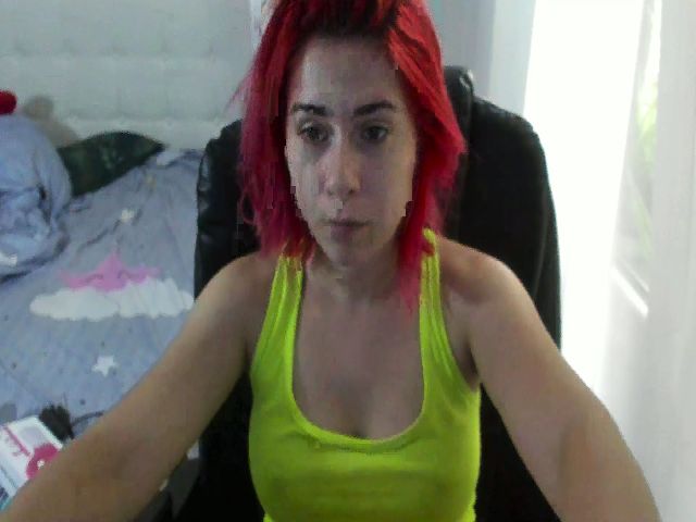 Live sex webcam photo for Gennyee #256191500