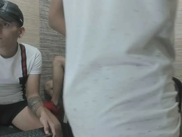 Live sex webcam photo for bdsmparty2 #241379807