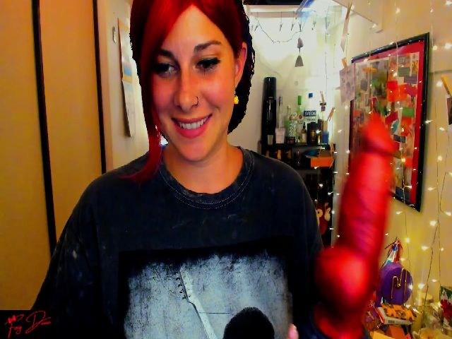 Live sex webcam photo for FoxyDame #256685148
