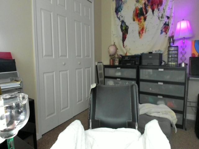 Live sex webcam photo for DOWNLOADS #255569078