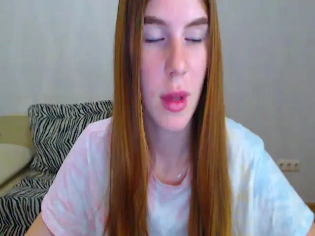 Live sex webcam photo for Vesnyshka #261546711