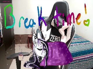 Live sex webcam photo for Vanessax10 #251729850