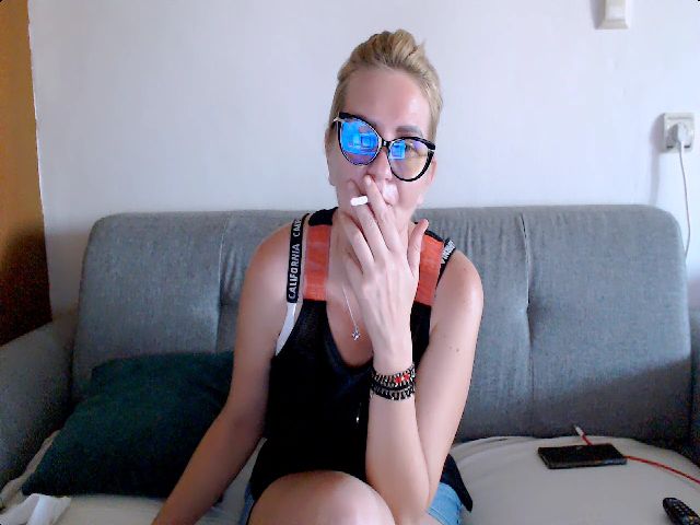 Live sex webcam photo for Stephycute #254202372