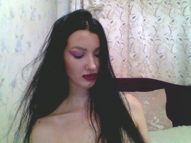 Live sex webcam photo for GirlPlayy #254972782