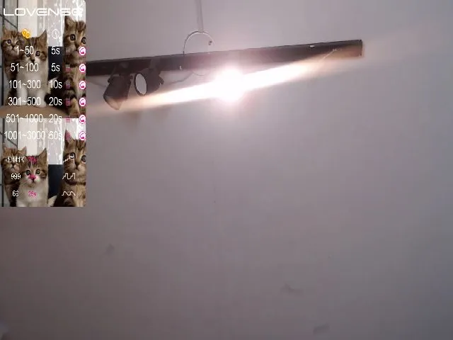 Live sex webcam photo for Cat_apple #264566673