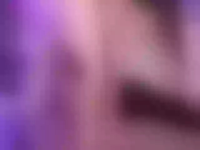 Live sex webcam photo for Bionda- #243059646