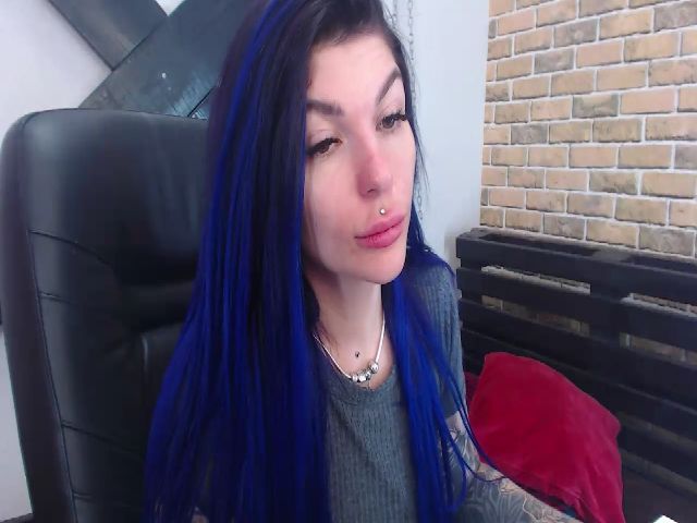 Live sex webcam photo for Lily_jay #264083717
