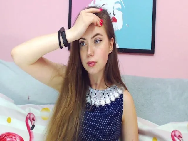 Live sex webcam photo for TaminaRey #252496363