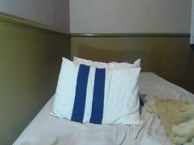 Live sex webcam photo for Explodeinmex #253943886