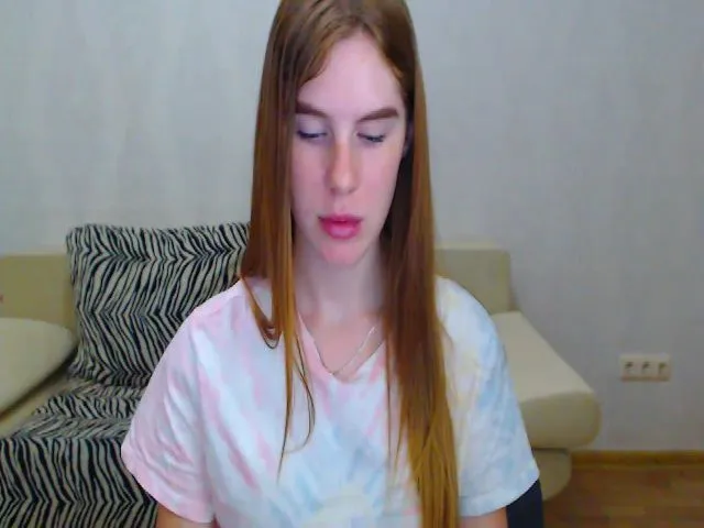 Live sex webcam photo for Vesnyshka #261641298