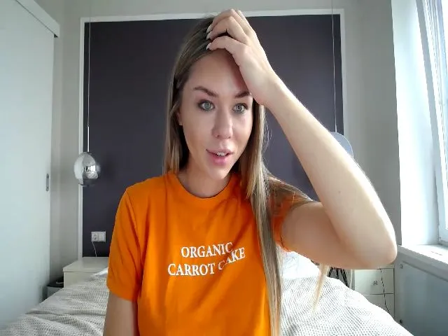 Live sex webcam photo for Linda_0nline #256759281