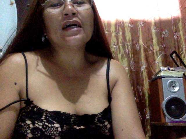 Live sex webcam photo for classygirl #242278204