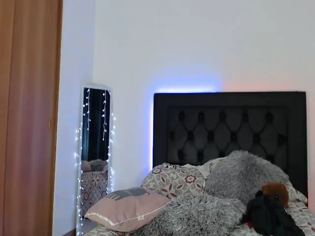 Live sex webcam photo for Abby_owen_ #260618805