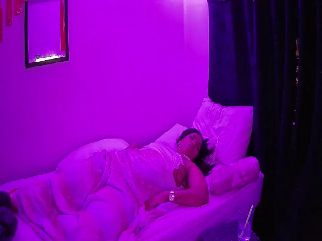 Live sex webcam photo for Brandyebony #253031320