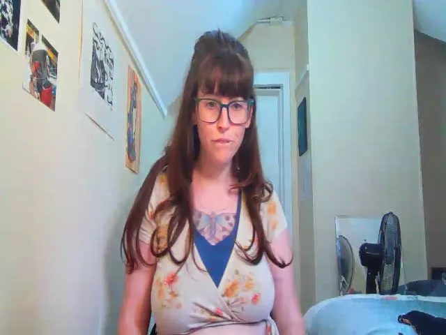 Live sex webcam photo for Ginger_secret #253536276