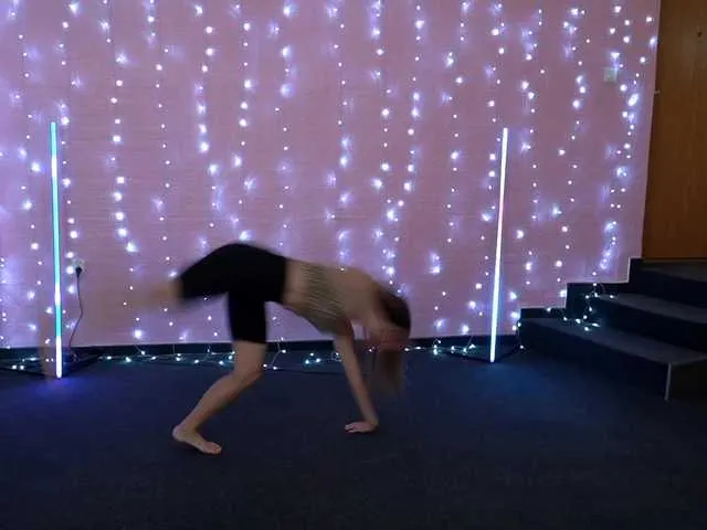 Live sex webcam photo for Anabelka054 #241329890