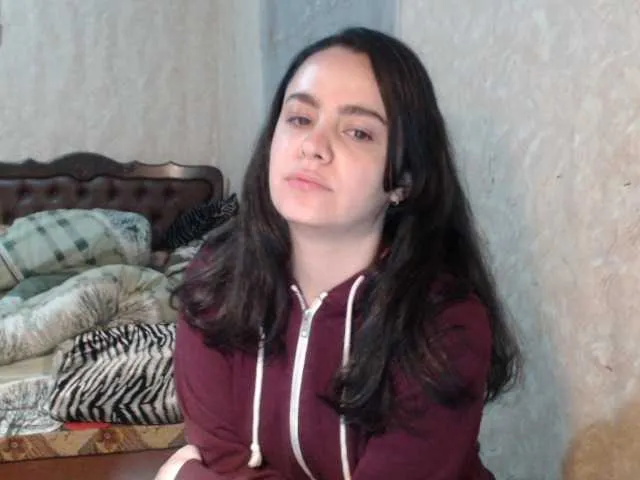 Live sex webcam photo for Katernia48 #242089429