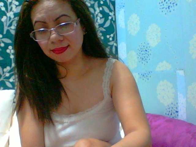 Live sex webcam photo for Scarletteb #242056801