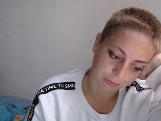 Live sex webcam photo for sandriana #240596420