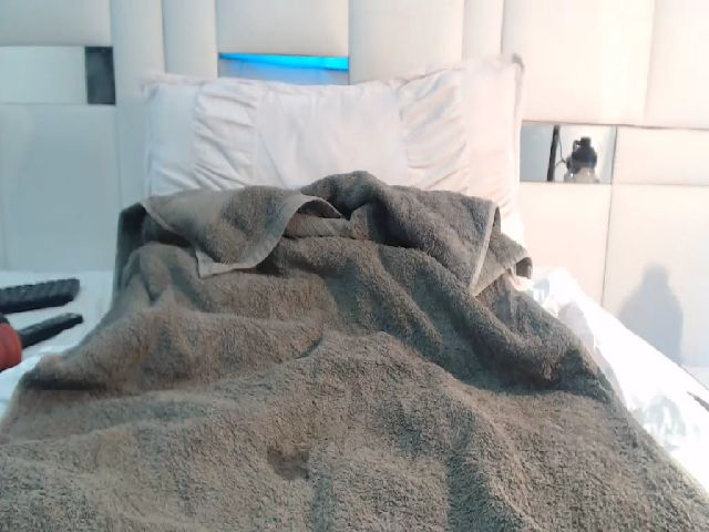 Live sex webcam photo for Estefa_cooper #252998327