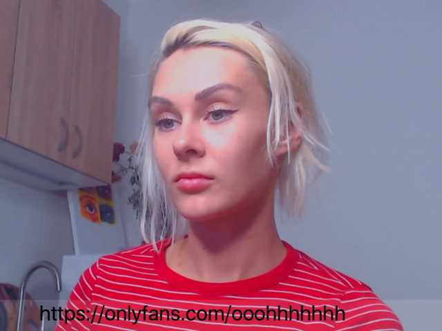 Live sex webcam photo for -JesusWife- #258256137