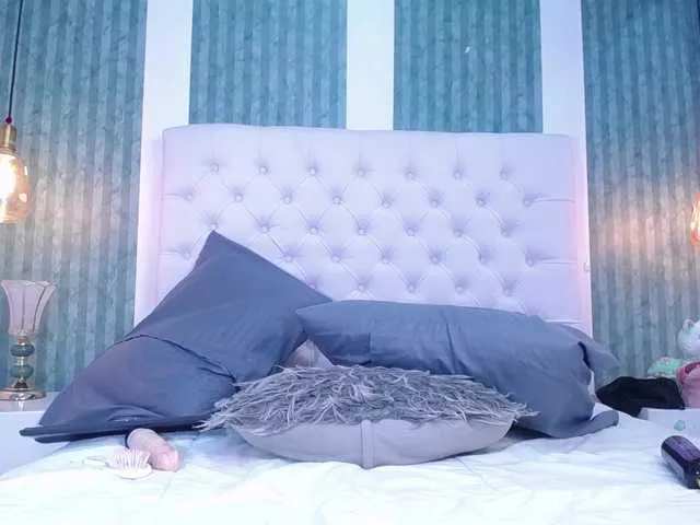 Live sex webcam photo for Bethanymiller #241407967