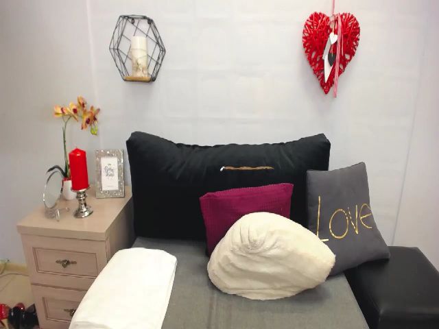 Live sex webcam photo for LaylaFantasy #254157003