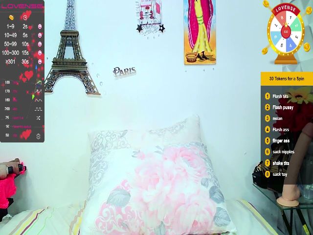 Live sex webcam photo for Saraxsexy #254256979