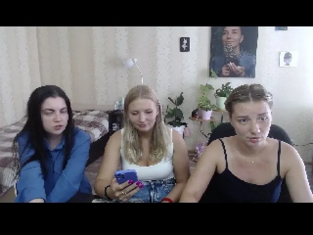 Live sex webcam photo for UrBlack_Kitty #254801338