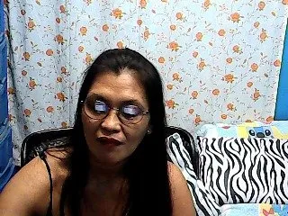 Live sex webcam photo for hOtGranny4u #240576077