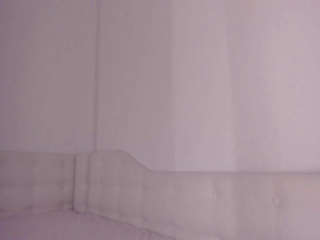 Live sex webcam photo for Karah_Mel #260296567