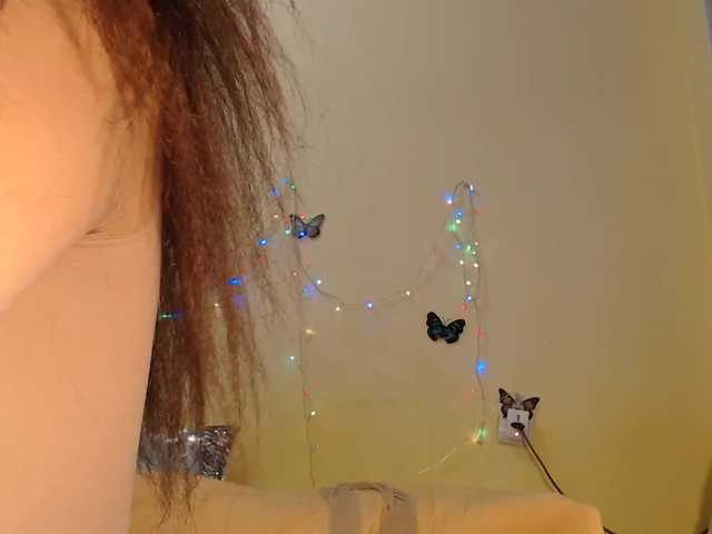 Live sex webcam photo for Ffainna #240946295