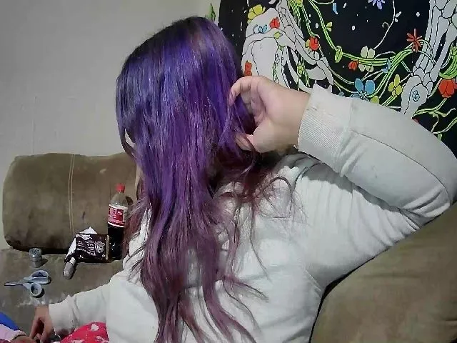 Live sex webcam photo for Lilmisspurp #255536335