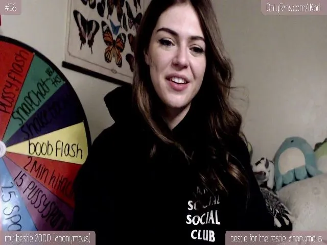 Live sex webcam photo for iKarli_ #264829414