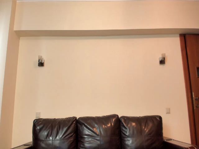 Live sex webcam photo for SelenaDevine #258118496