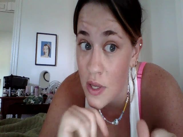 Live sex webcam photo for Lilyfoxxy #255770776