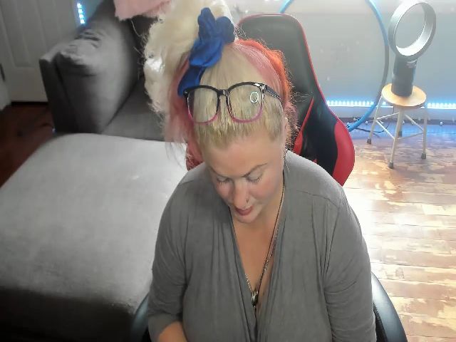 Live sex webcam photo for Janrubygirl #255715136