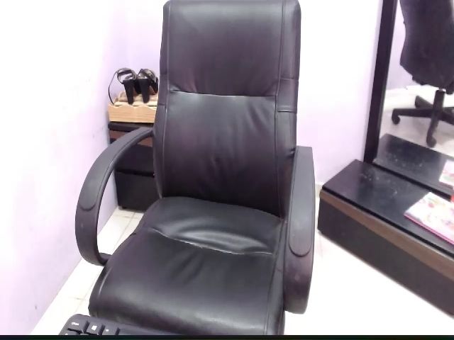 Live sex webcam photo for ElishaBailey #260027033