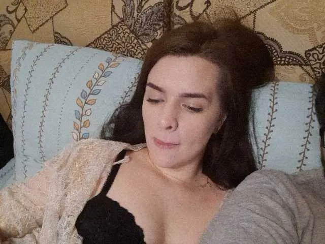 Live sex webcam photo for HellMor #241431073