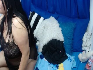 Live sex webcam photo for Honey21_ #251866810