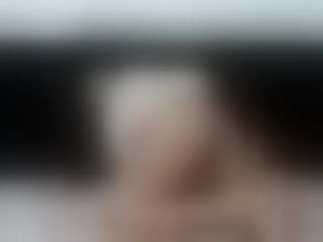 Live sex webcam photo for AnnieMiller- #241135264