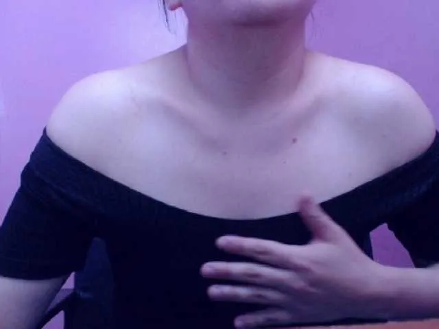 Live sex webcam photo for hotmatyx #241356978