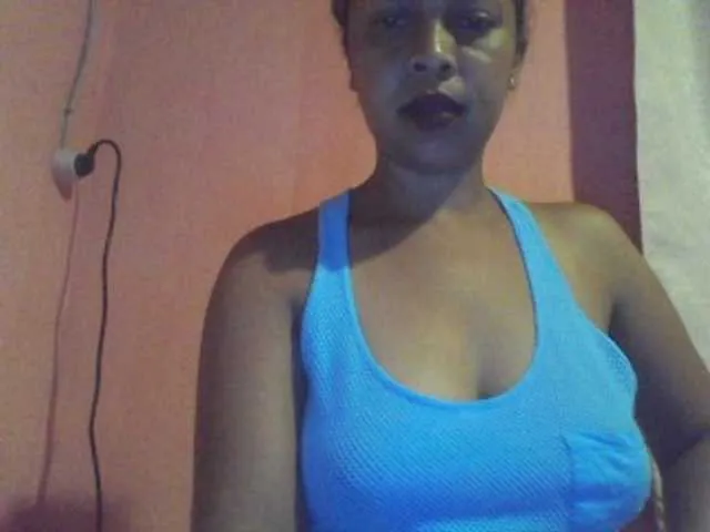 Live sex webcam photo for big-ass-sexy #241356284