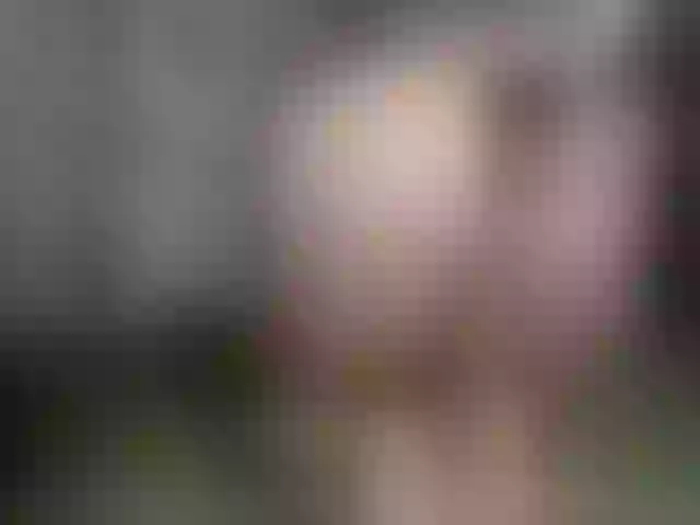 Live sex webcam photo for lecherouswife #257512738
